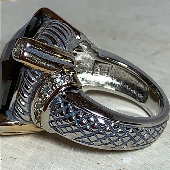 Stunning Fashion Ring - Picture 4 of 5